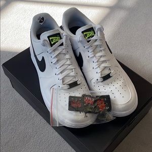Air Force 1 LV8s